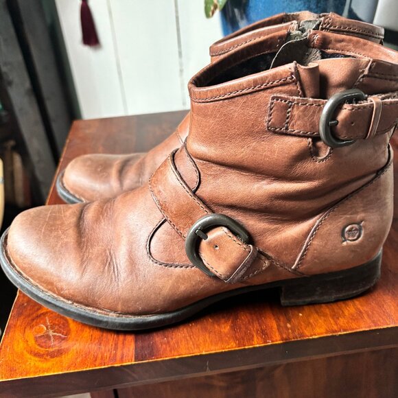 Born ankle booties - Picture 1 of 6